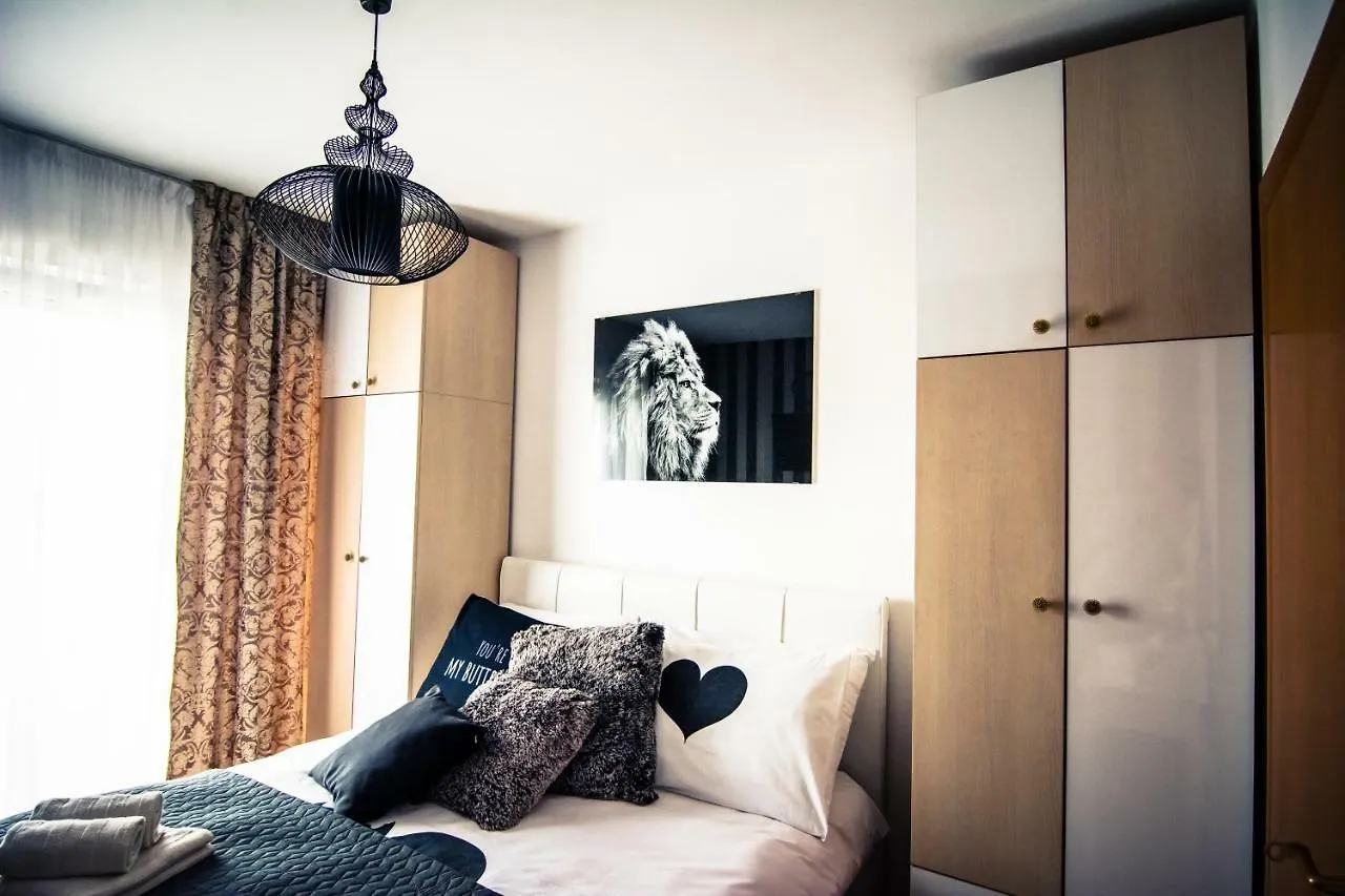 ספליט Luxury Apartment Julija 0*,  קרואטיה